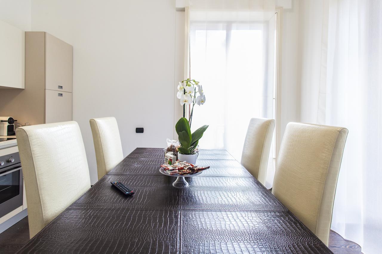 Hemeras Boutique Homes - Design Apartments In Milan Center Luaran gambar