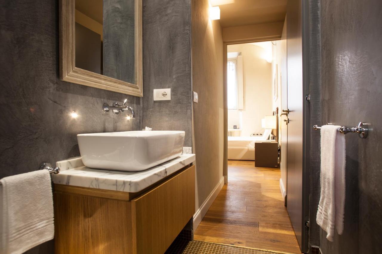 Hemeras Boutique Homes - Design Apartments In Milan Center Luaran gambar