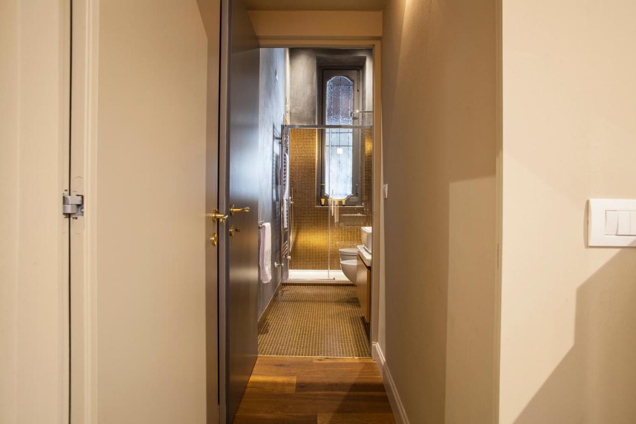 Hemeras Boutique Homes - Design Apartments In Milan Center Luaran gambar