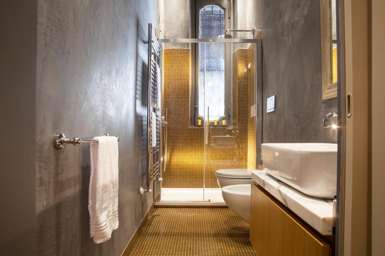 Hemeras Boutique Homes - Design Apartments In Milan Center Luaran gambar